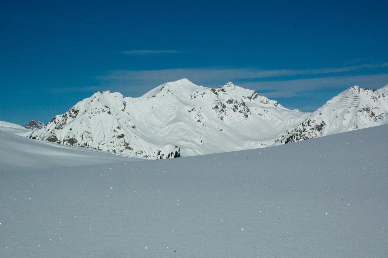 Haus Kinsperger Appartement Klosterle am Arlberg Buitenkant foto
